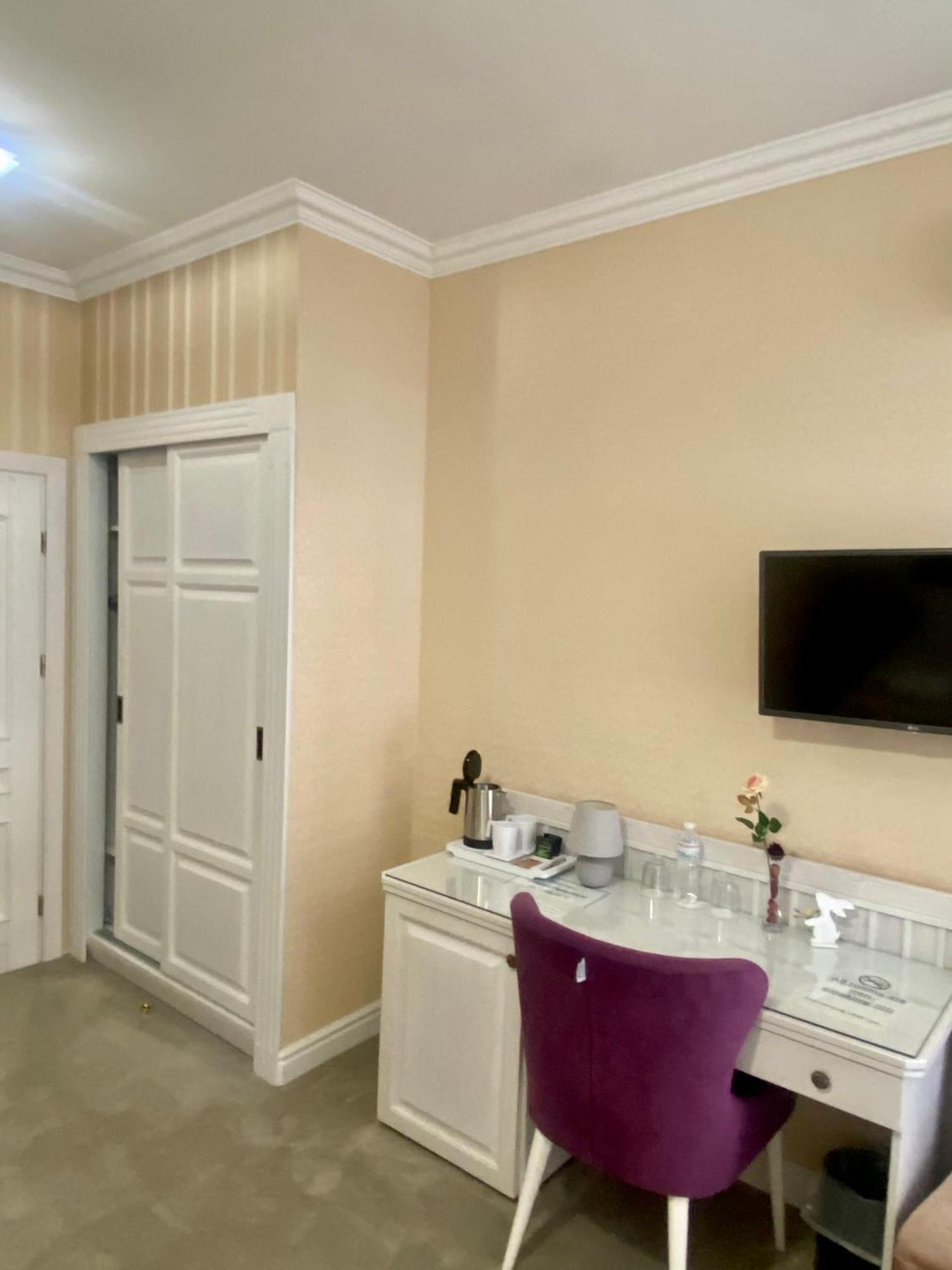 Boutique Hotel Deluxe Kamianets-Podilskyi Exterior photo