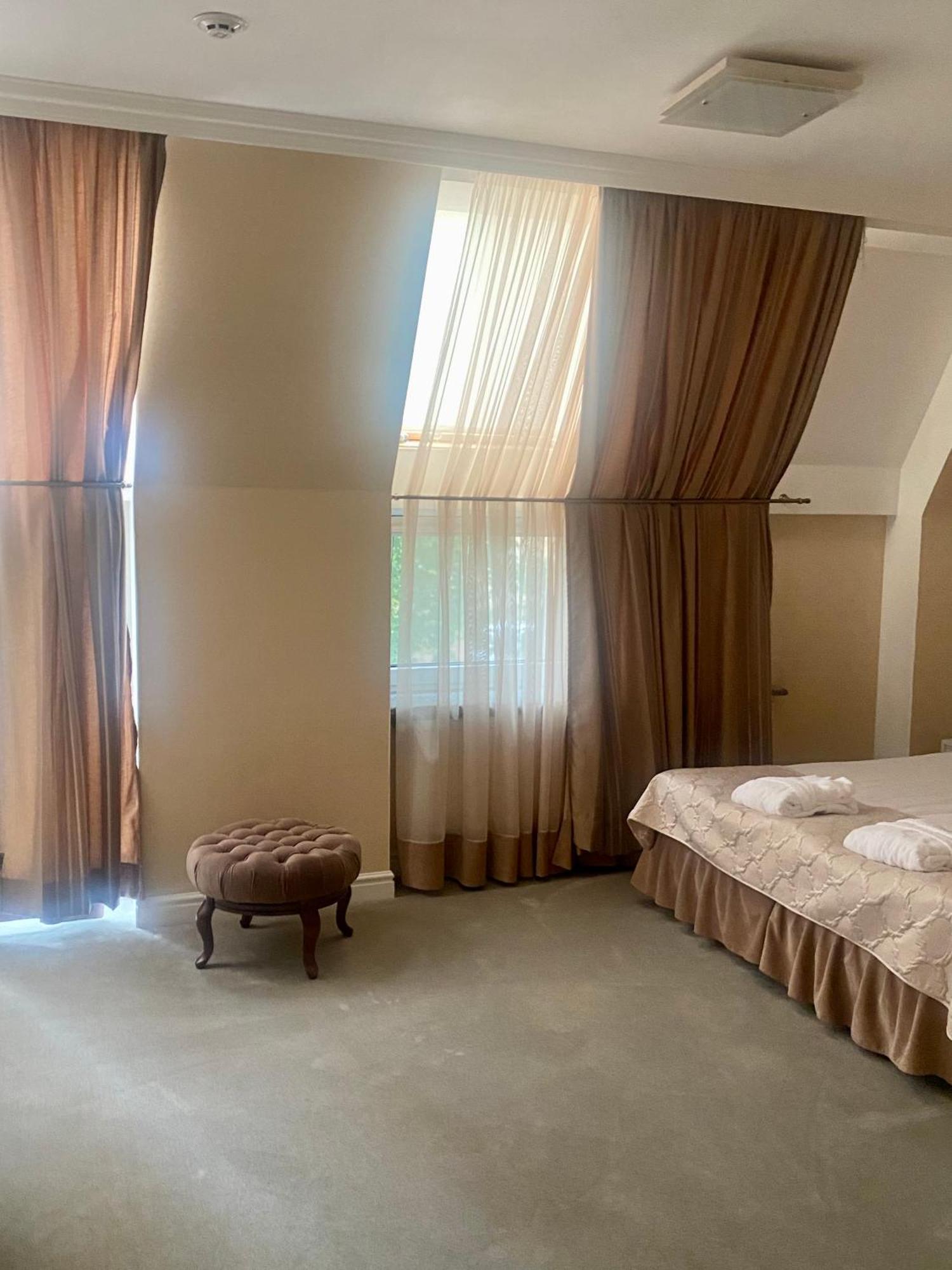 Boutique Hotel Deluxe Kamianets-Podilskyi Exterior photo
